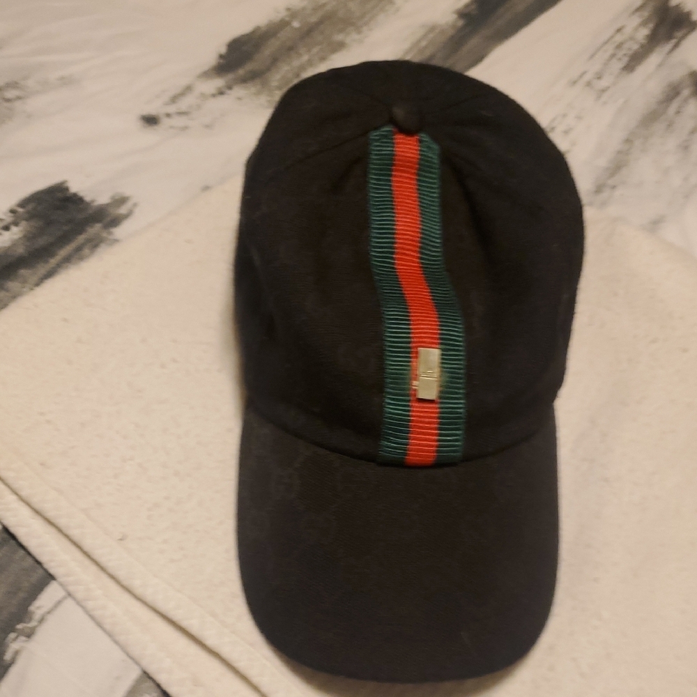 Stylish Black Cap with Red and Green Stripe